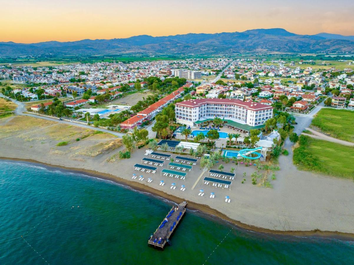 Le Monde Beach Resort & Spa Dikili Exterior photo